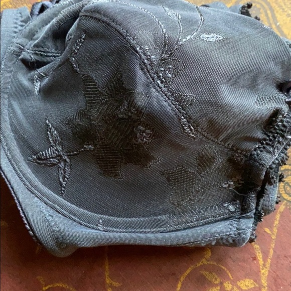 Made in Spain vintage bra not worn - Picture 2 of 5